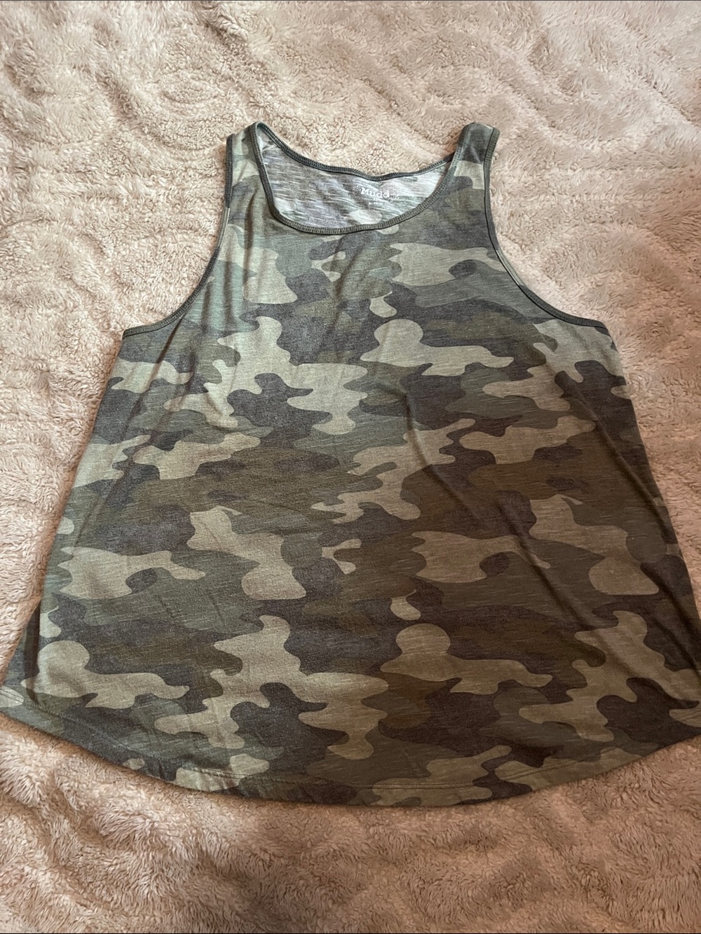 Mudd Olive Camo Scoop Neck Tank